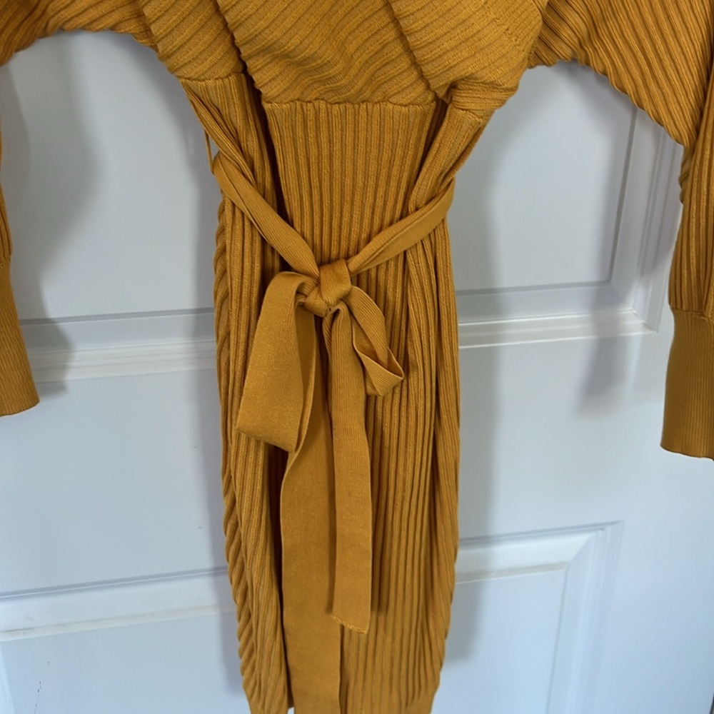 Mustard yellow stretchy cinched waistline v neck  ribbed knit sweater dress - Picture 4 of 5